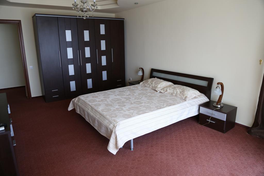 Hotel Florida มามายา ภายนอก รูปภาพ