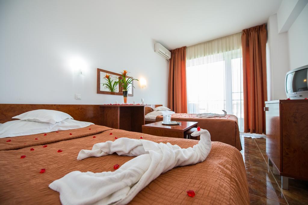 Hotel Florida มามายา ภายนอก รูปภาพ