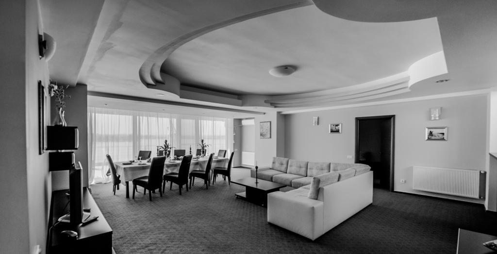 Hotel Florida มามายา ภายนอก รูปภาพ