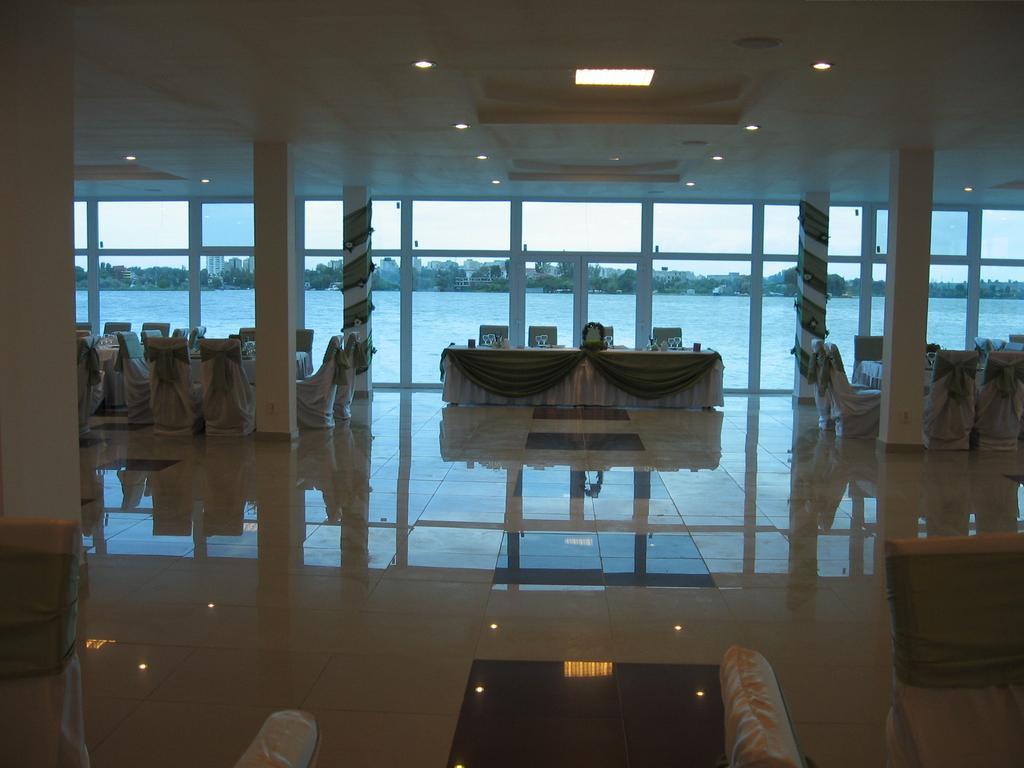 Hotel Florida มามายา ภายนอก รูปภาพ